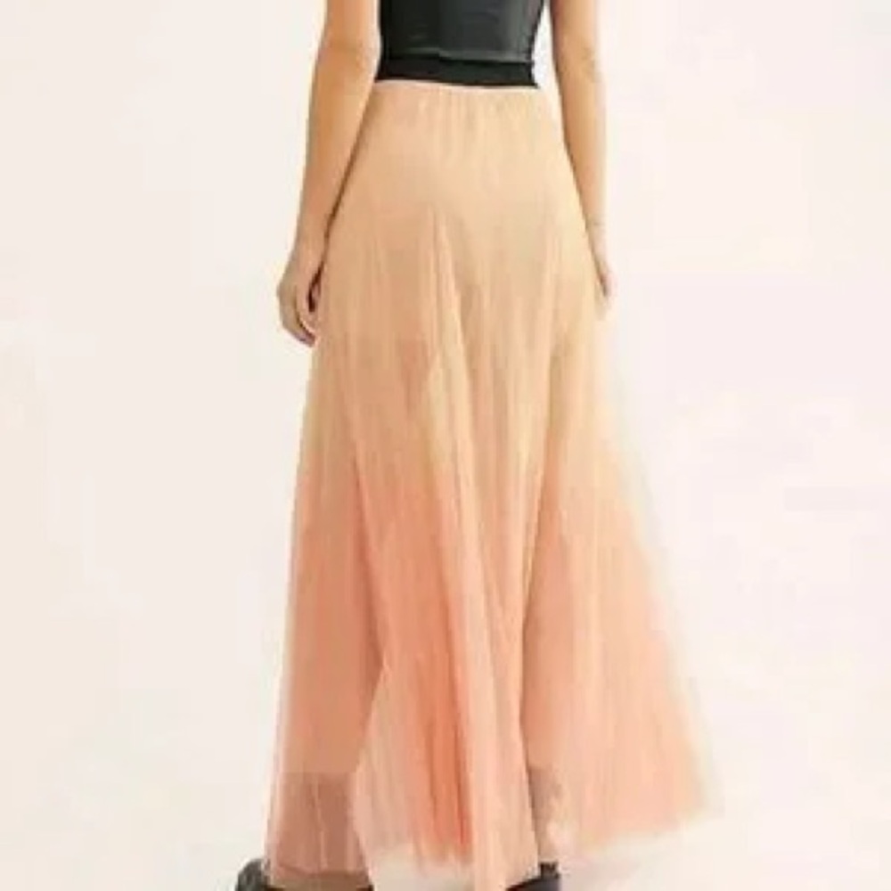 Free People ONE Rhea Tulle Maxi Skirt Ombré Nude Peach Layered Mesh Boho Medium - Picture 2 of 7